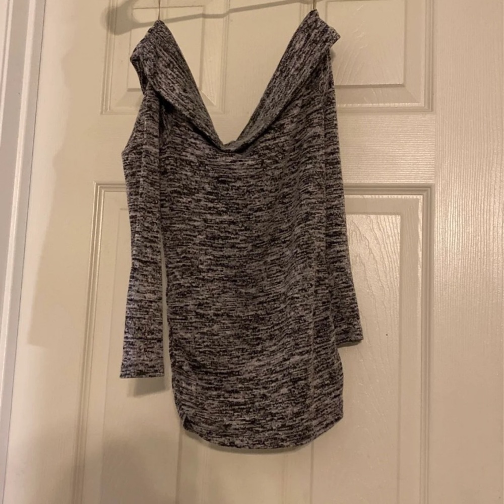 Iz Byer long sleeve blouse